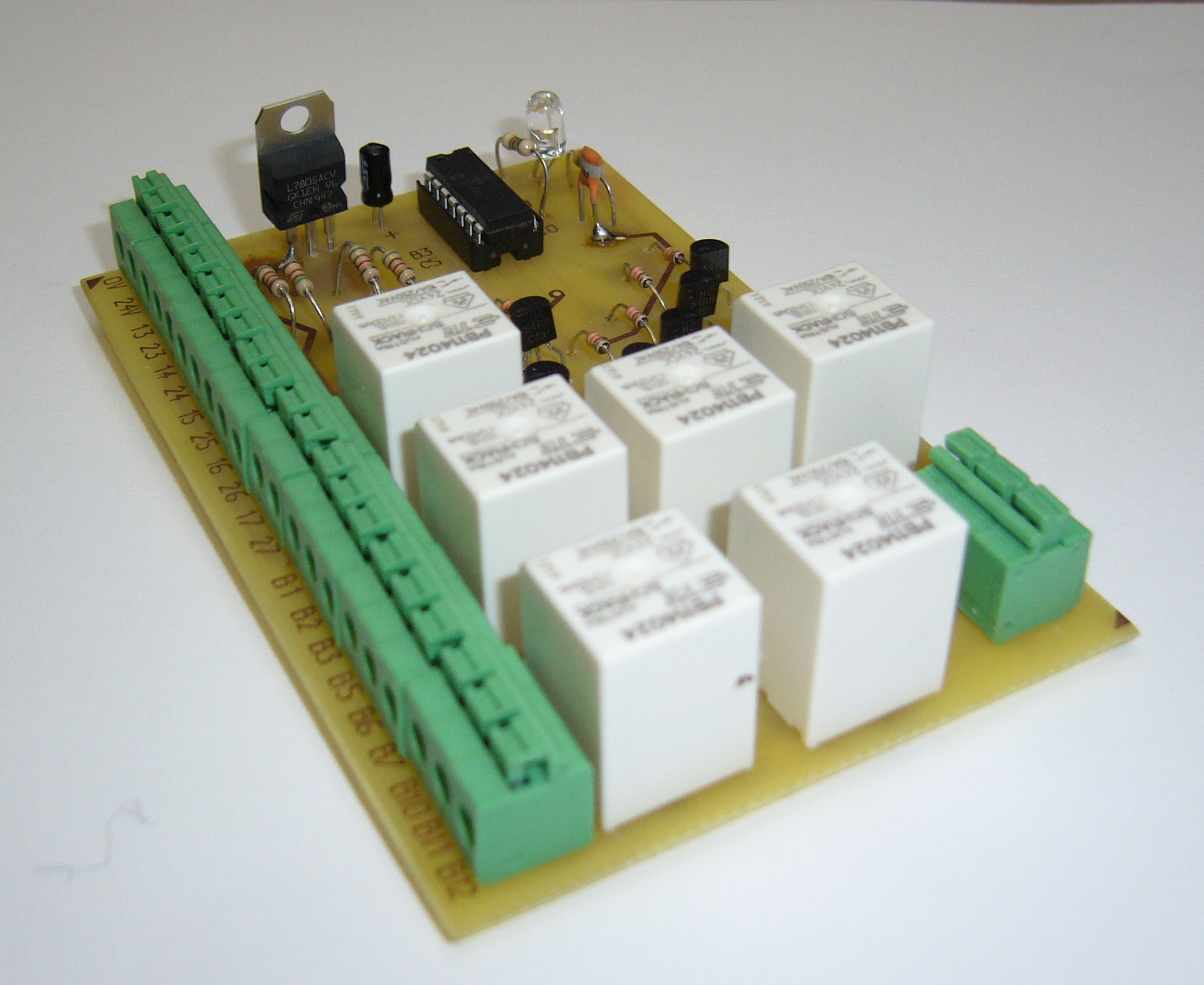 compact PLC print